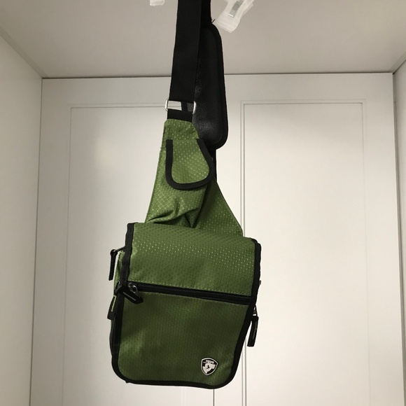 Heys TravelMate Crossbody Olive Green Eco Day Bag Purse Wallet NWOT - Picture 1 of 16